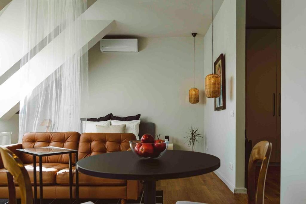 Vivando - Beautiful Studio B + Parking Bükreş Dış mekan fotoğraf